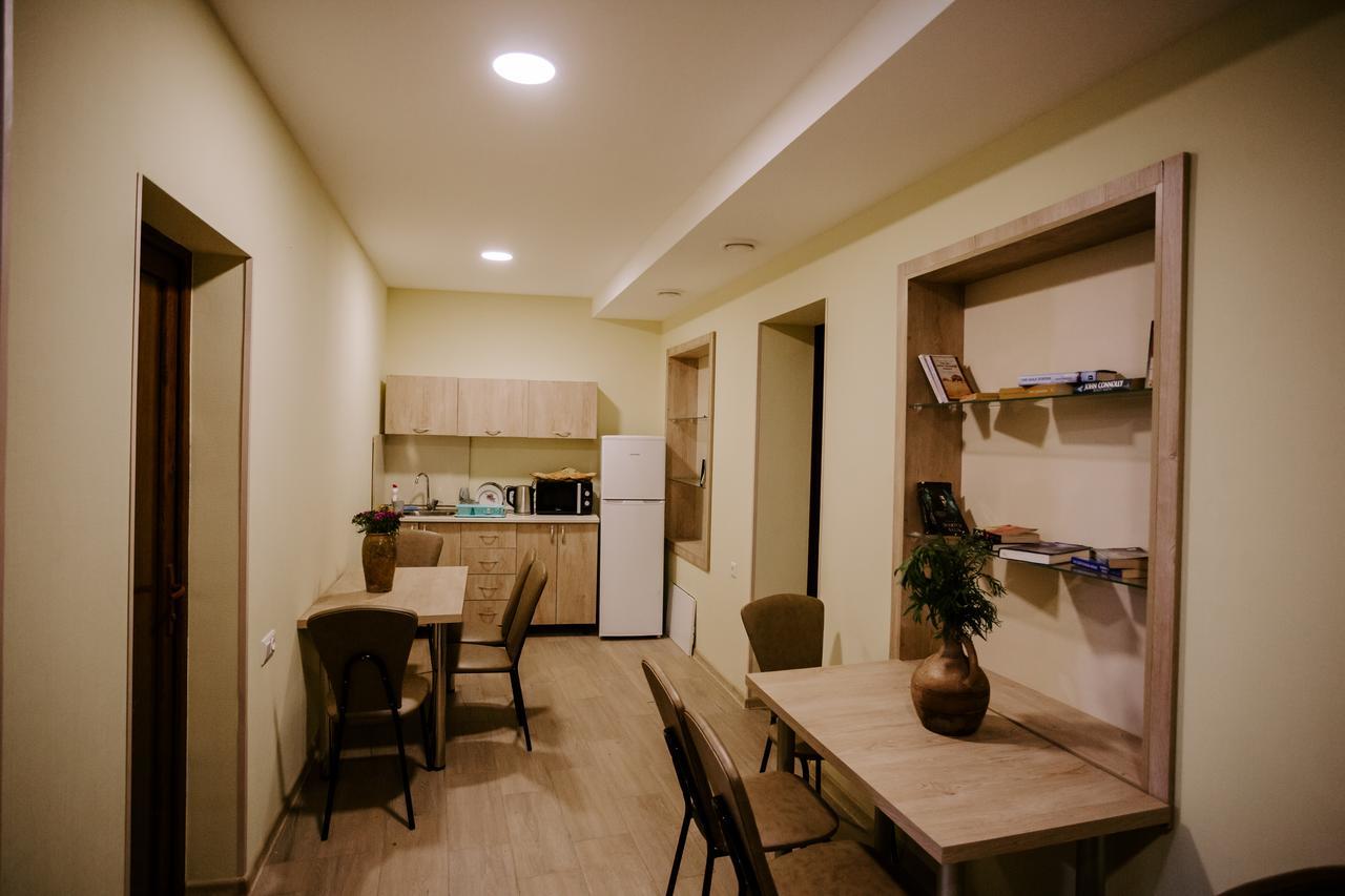 Tbilisi Viking Hostel Экстерьер фото