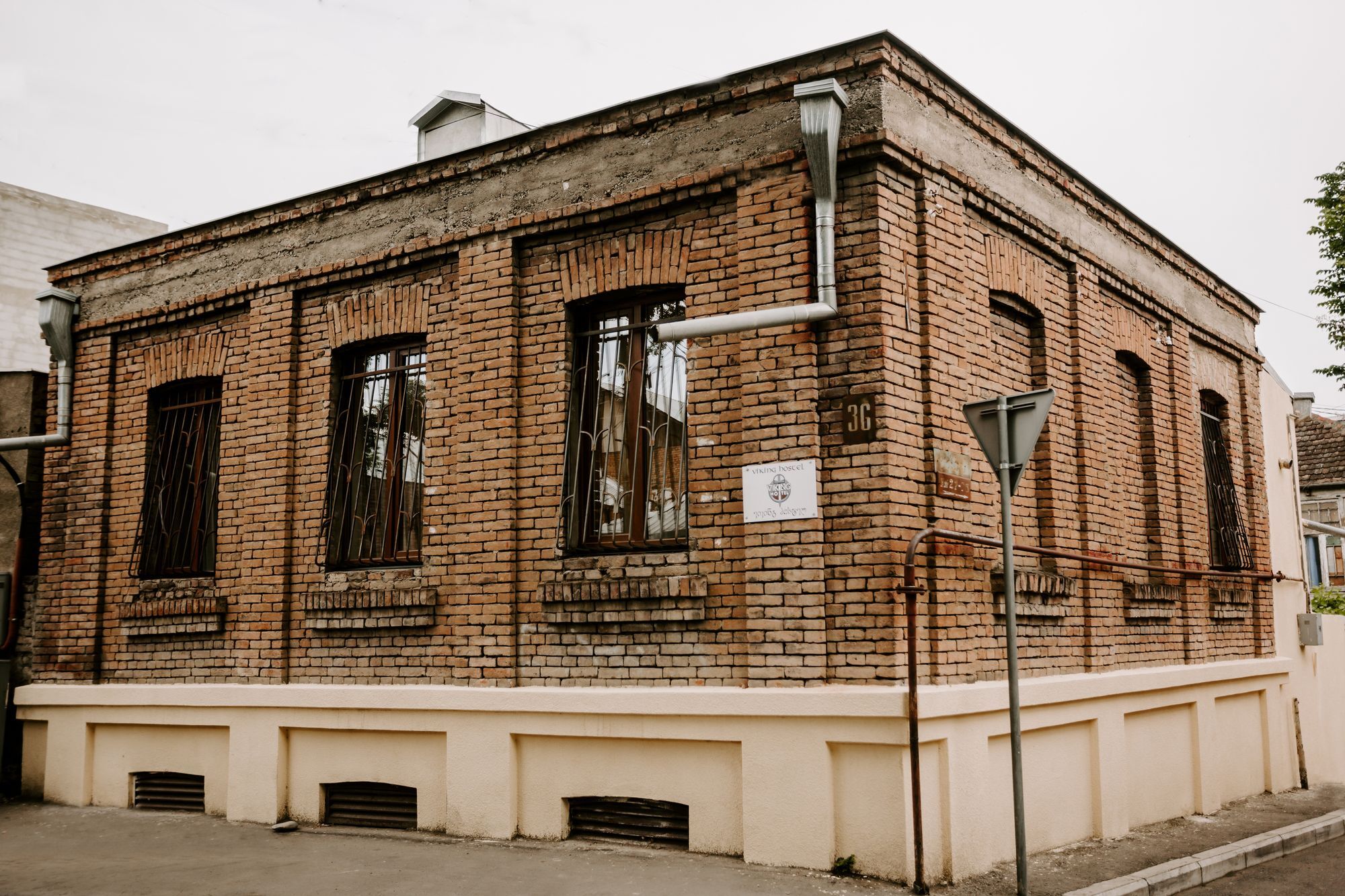 Tbilisi Viking Hostel Экстерьер фото