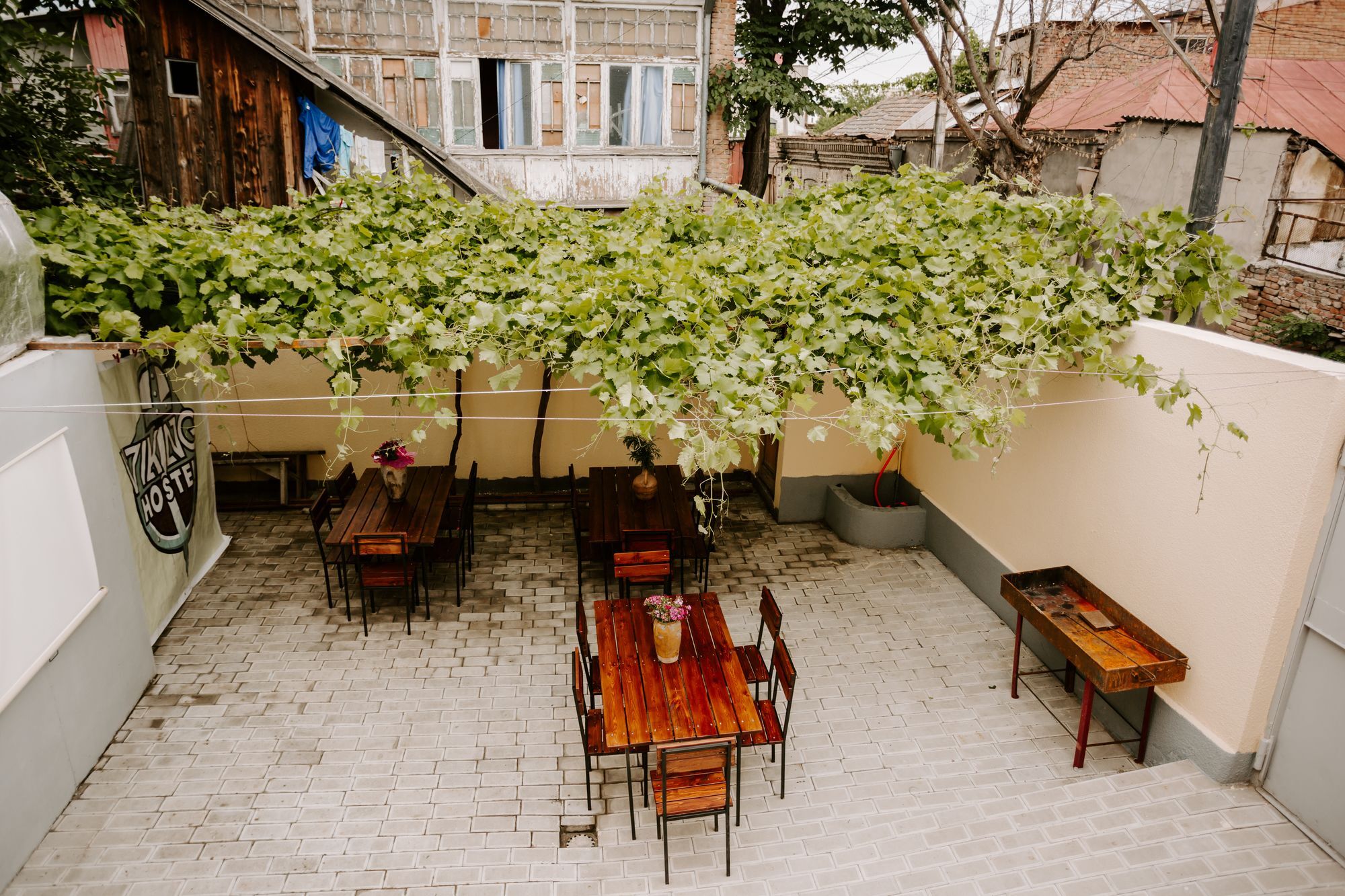 Tbilisi Viking Hostel Экстерьер фото